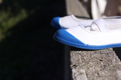 こどもの上靴を洗うのはだれ？