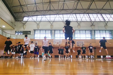 リズムジャンプ